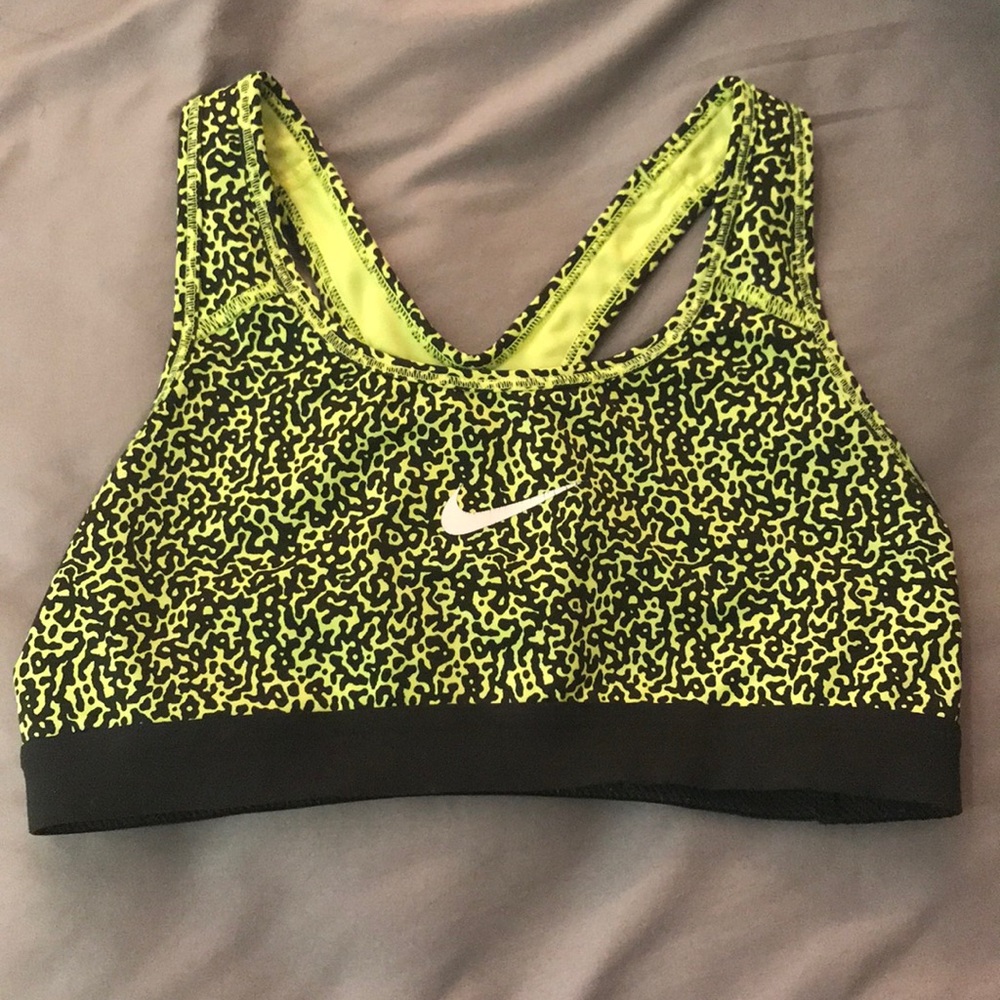 nike sports bra, size small